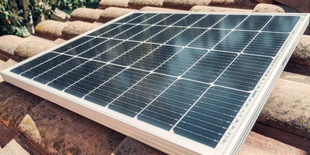 Nis Led By Solar Panel Pitch